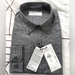 Gray Button-Up Shirt Long Sleeves